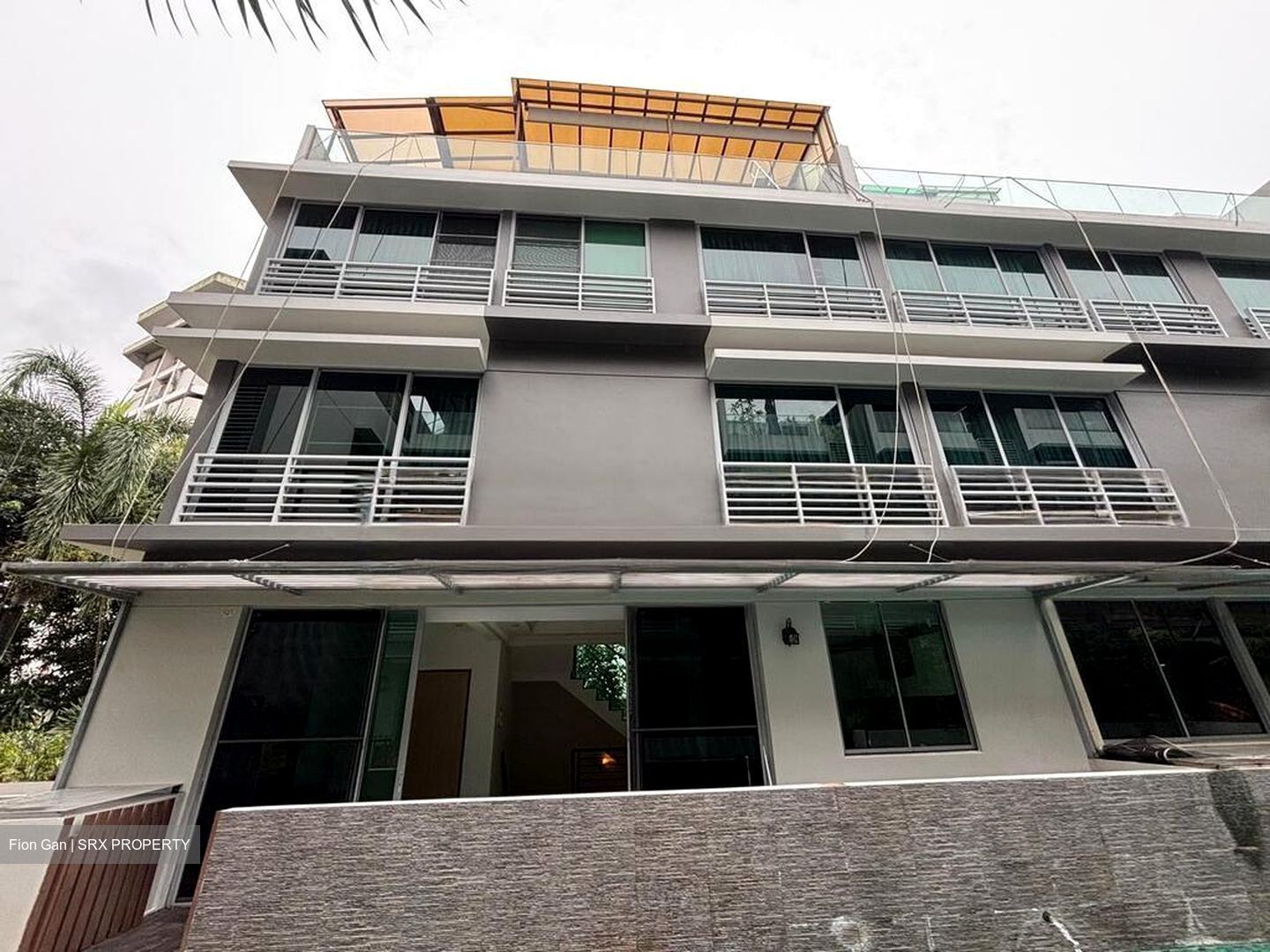 Pasir Panjang Road (D5), Terrace #579087751